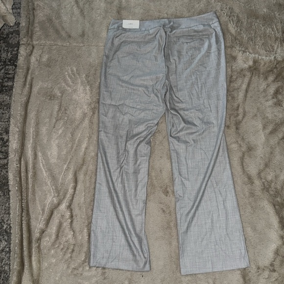 Women’s dress pants/trousers. Grey, Curvy through hip and thigh. Size 14 - Picture 4 of 8